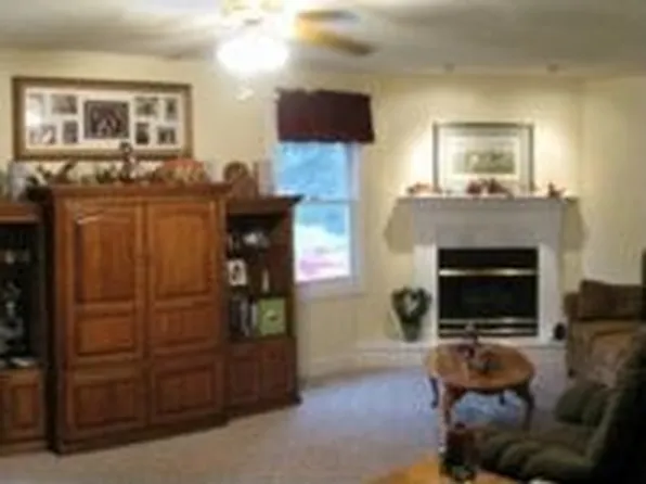 2100 Tanalee Ct, Bowling Green, KY 42104