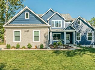 5554 Kerth Rd, Saint Louis, MO 63128