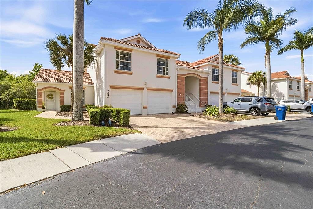 7532 Marsh Orchid Cir #201