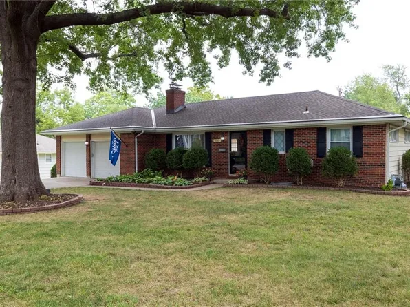 5147 Neosho Ln, Roeland Park, KS 66205