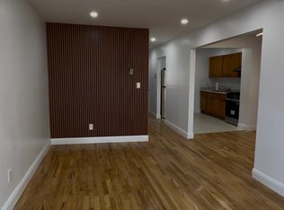 9428 53rd Ave APT 3, Elmhurst, NY 11373