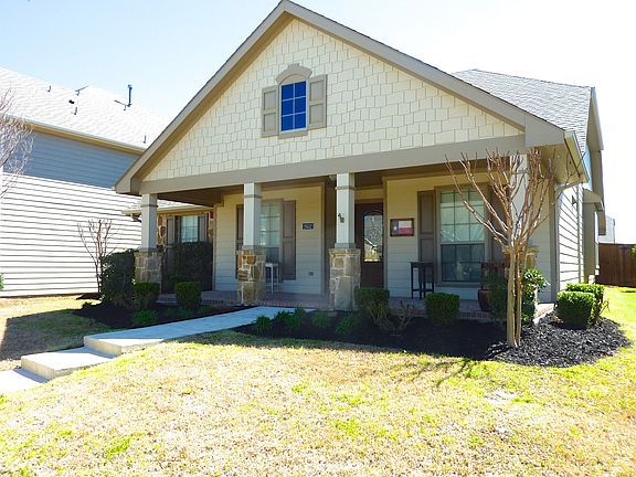 2nd image of 2602 Kennedy Drive