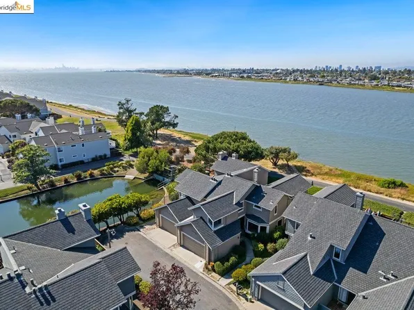 13 Palm Beach Ln, Alameda, CA 94502