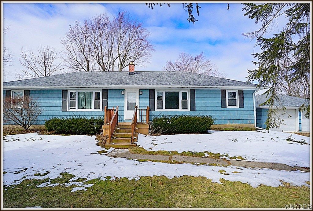 11140 Main St, Clarence, NY 14031 Zillow