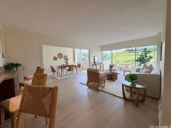 1001 Wilder Ave APT 806, Honolulu, HI 96822