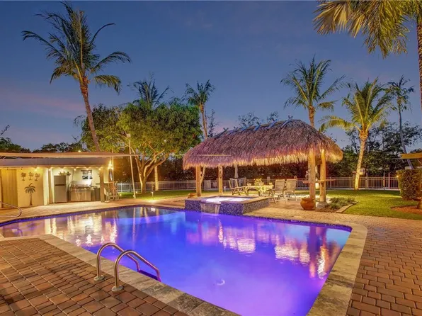 1440 Argonaut Isle, Dania Beach, FL 33004