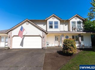 290 SE Ironwood Ave, Dallas, OR 97338