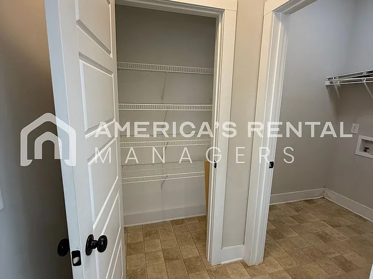580 Polo Way — Photo 10