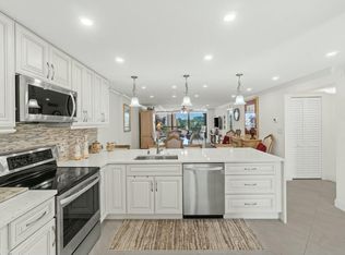 1627 Riverview Rd APT 411, Deerfield Beach, FL 33441