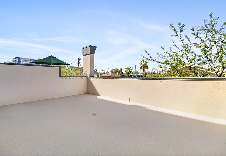 1326 N Central Ave #211 — Photo 18