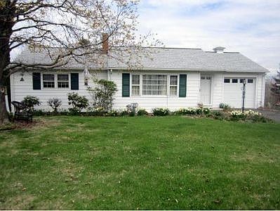 For Sale: 72 Kendall Ave, Binghamton, NY 13903