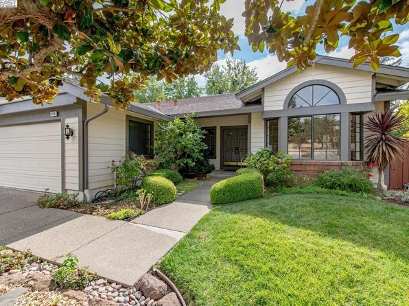 3126 Arbor Dr, Pleasanton, CA 94566