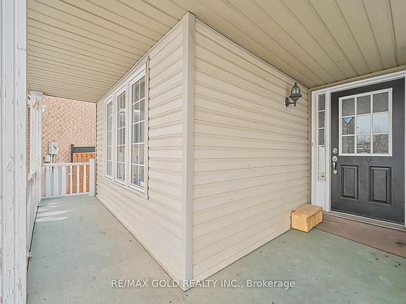3rd image of 24 Seaside Cir