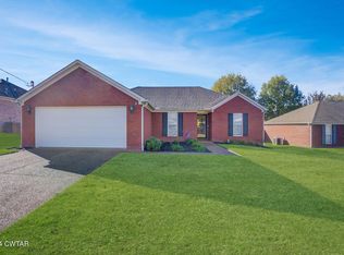 27 Chancellor Pl, Jackson, TN 38305