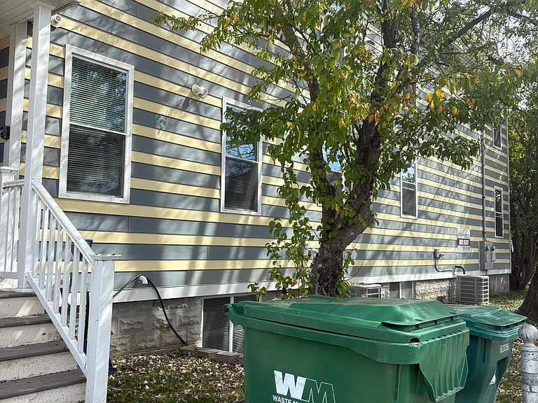 96 Willis Ave #1 — Photo 21