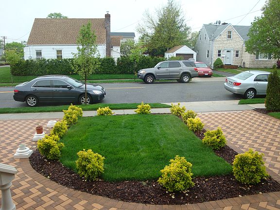 4th image of 305 Hillside Ave