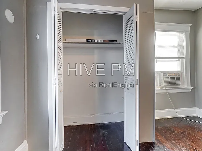 3636 Besuden Ct #2 — Photo 18