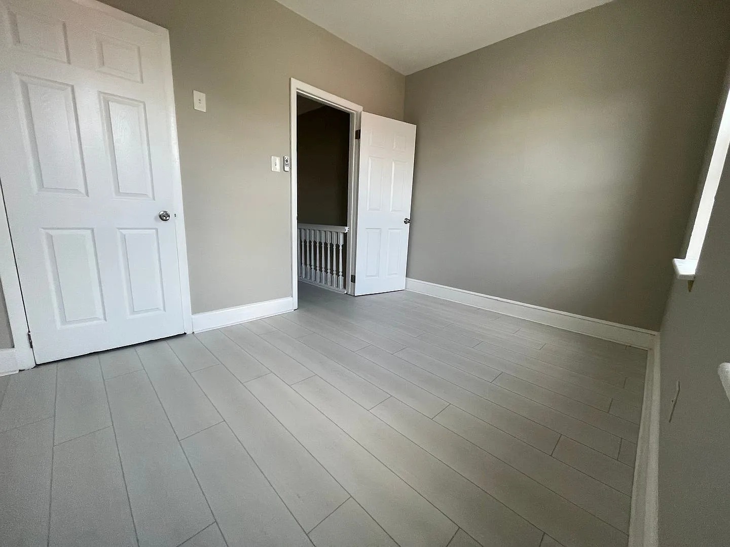 2 Beds | 1 Bath Philadelphia Rental 250 E Stella St — Photo 4