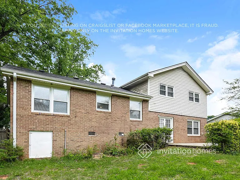 981 Flagg Way — Photo 16