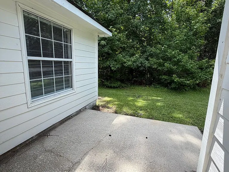101 Talbot Ct — Photo 41
