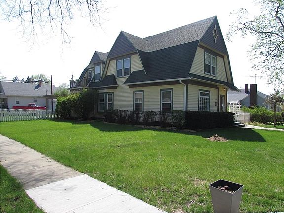4th image of 402 W Washington St