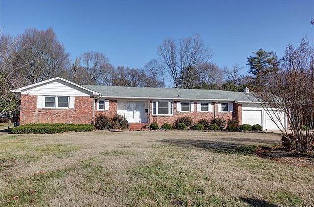 1st image of 3100 Imperial Dr #11