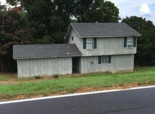 305 S Church St, Atkins, AR 72823