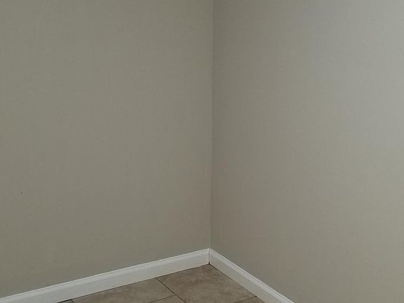 5th image of 6234 Twain Ct