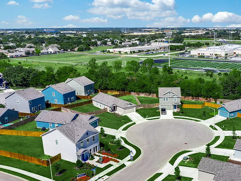 Expansive Private Yards