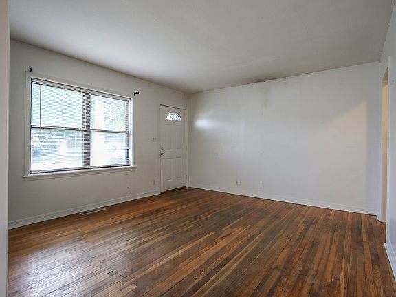 5th image of 1516 S Columbia Pl