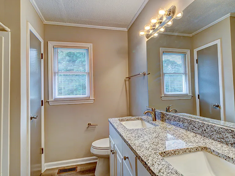 132 Eaker Dr — Photo 11
