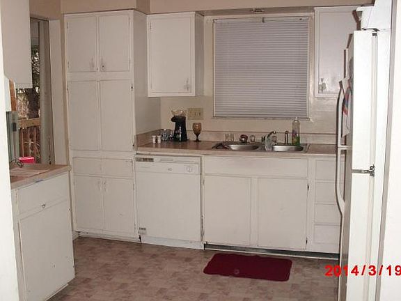 3rd image of 1252 Gertrude Dr