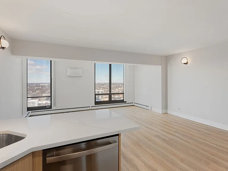 The Duplex Tower — Photo 61