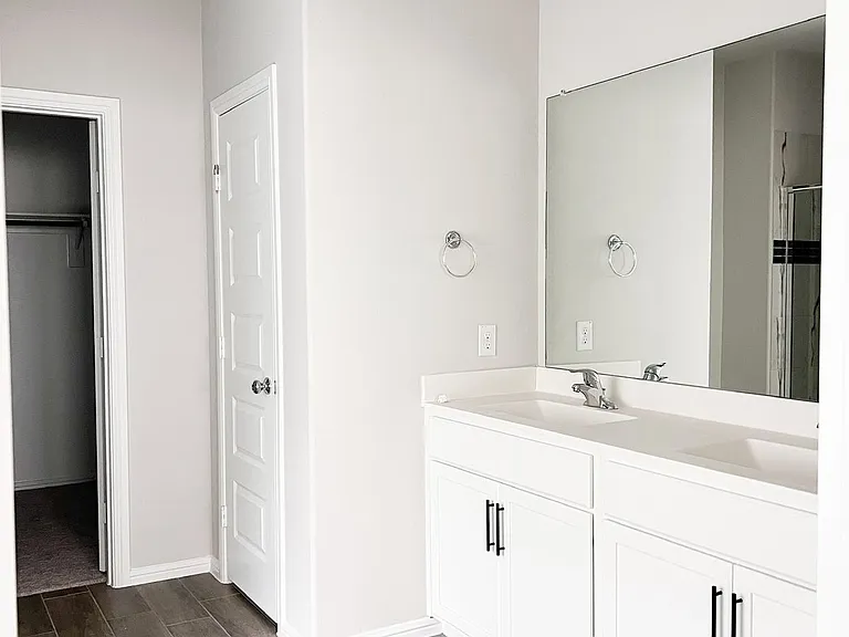 13124 Zion Dr — Photo 13