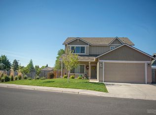 2320 SW Kalama Ave, Redmond, OR 97756