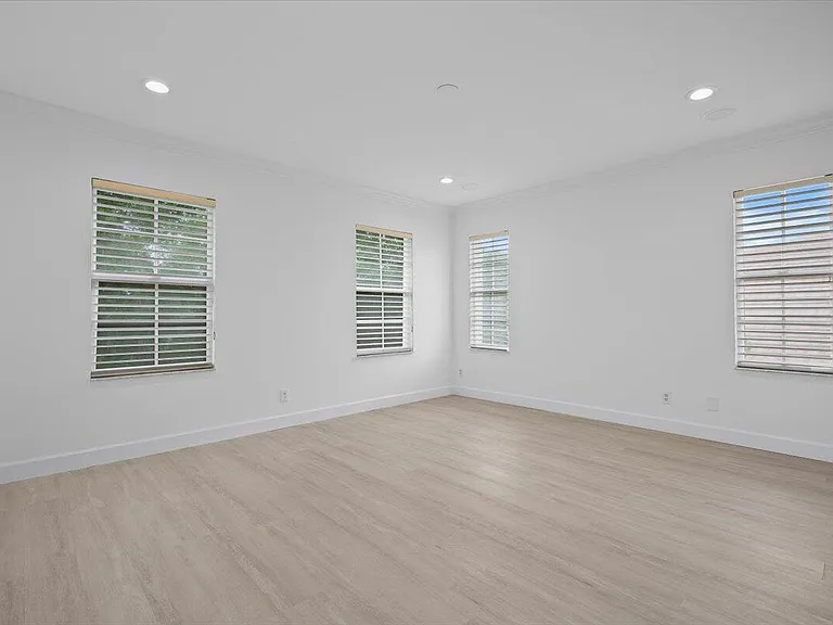 1029 Vintner Blvd — Photo 20