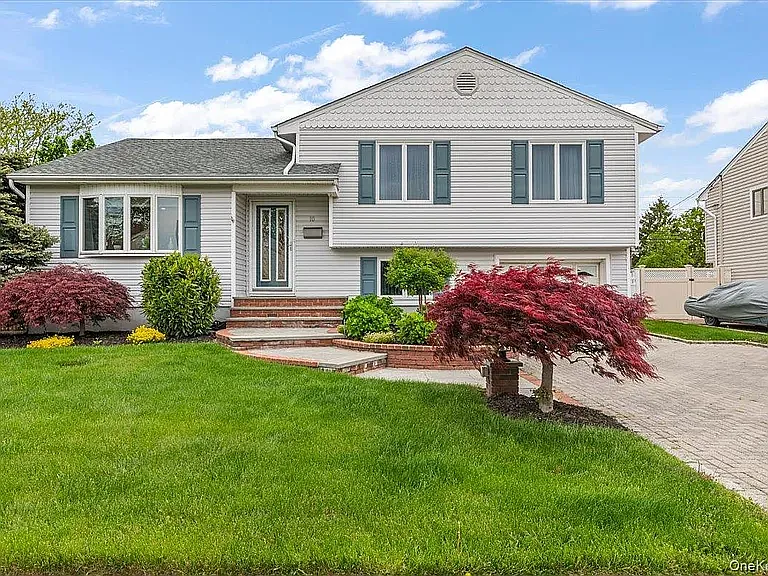 3 bed, 1737 sqft, $5,000 — Photo 1
