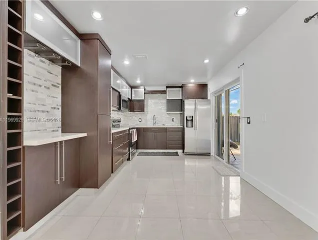 9646 SW 151st Ave — Photo 17