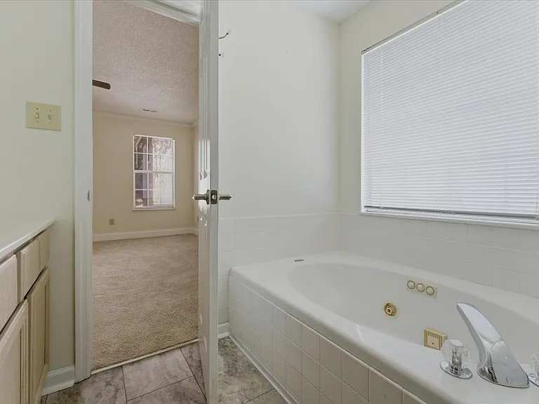 8765 Brucewood Ln — Photo 23