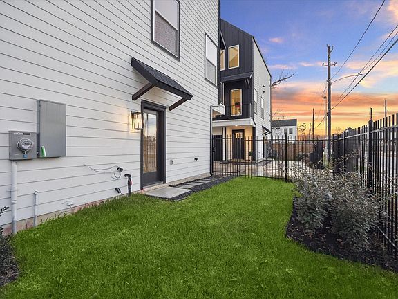 5th image of 719 Thornton Rd #A