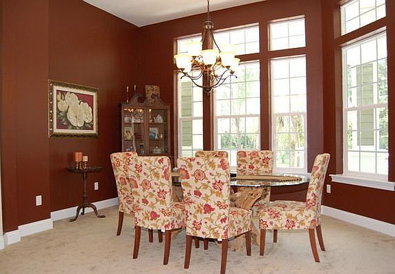 formal dining room
