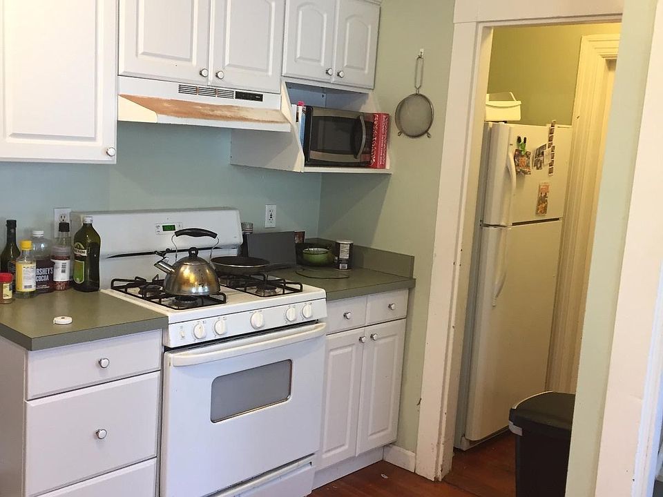 1st image of 12 College Ave