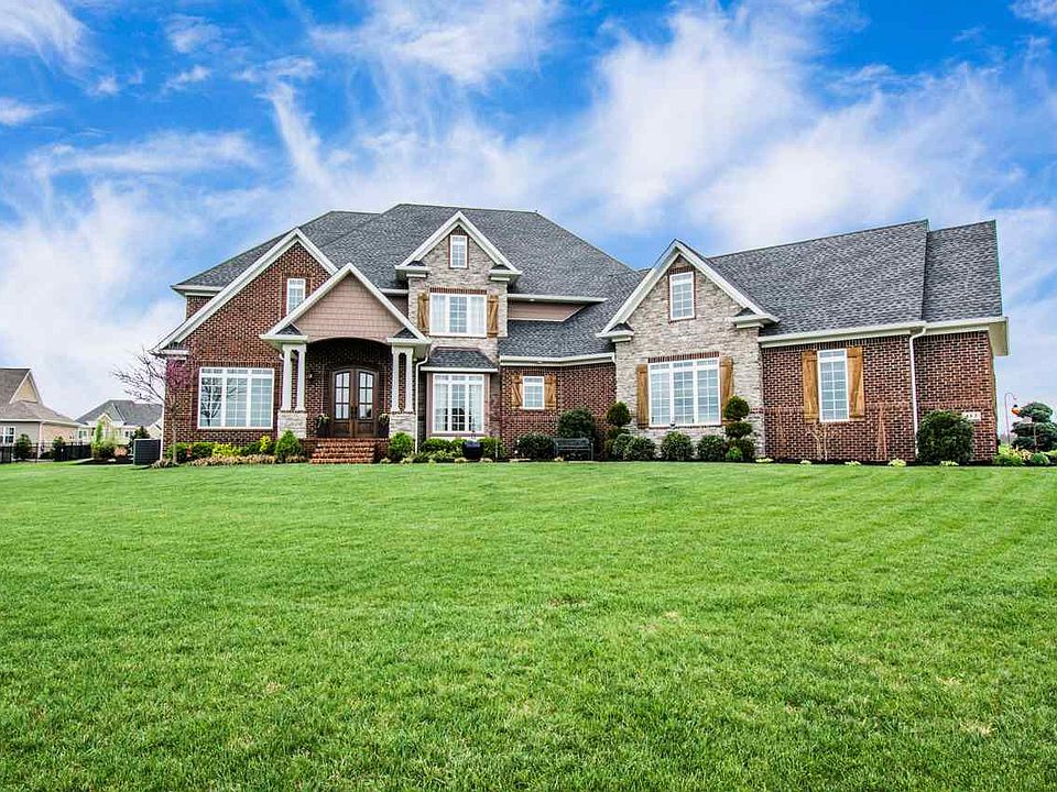 1st image of 412 Castle Peak Ct