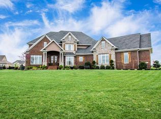 412 Castle Peak Ct, Bowling Green, KY 42104