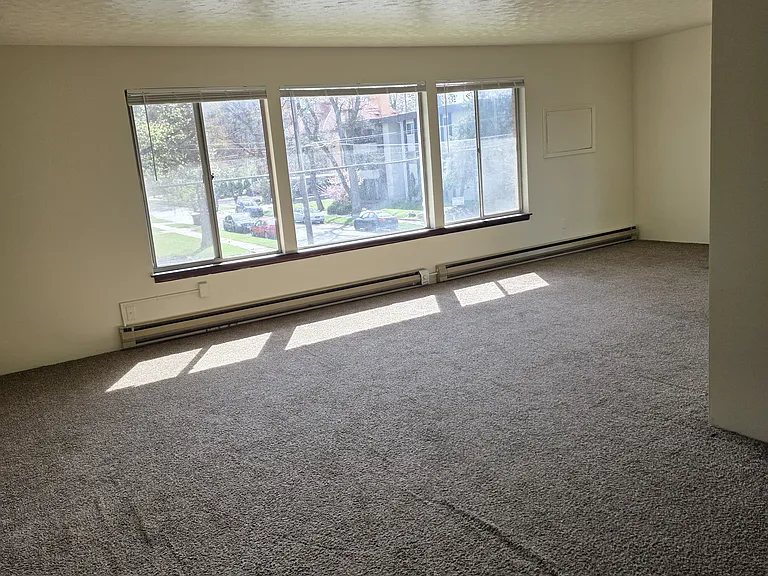 2126 W Pacific Ave #301 — Photo 6