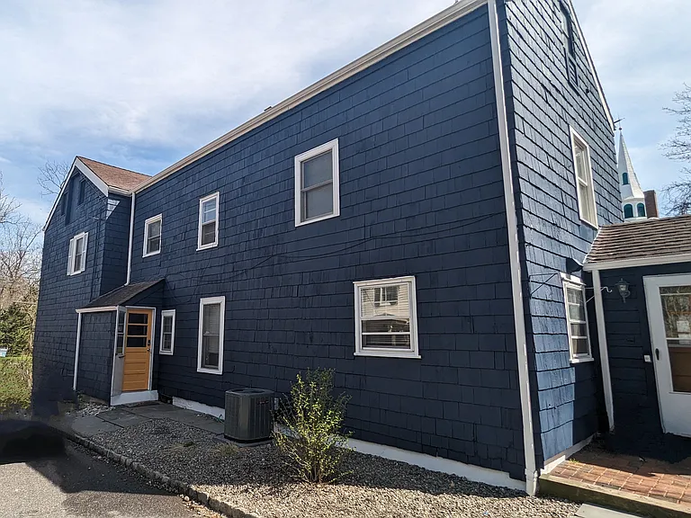 206 Ann St #1 — Photo 5