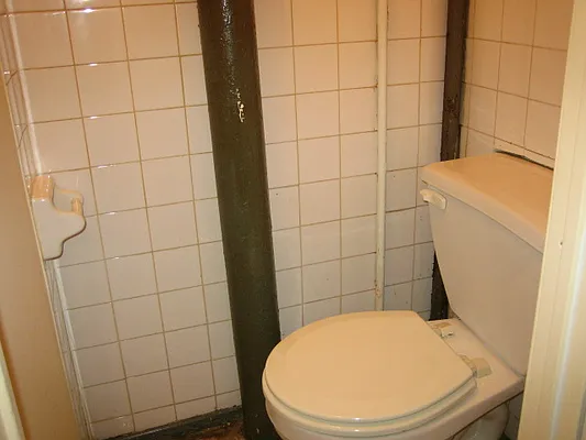 Rented by City Connections Realty | media 6