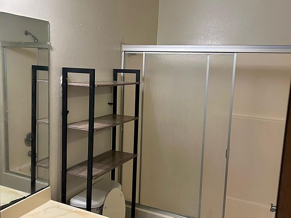 4th image of 355 Seal Ave APT C2