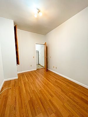 2nd image of 24-21 Steinway St #2A