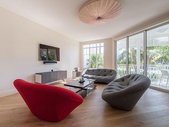 2nd image of 400 S Ocean Blvd #104